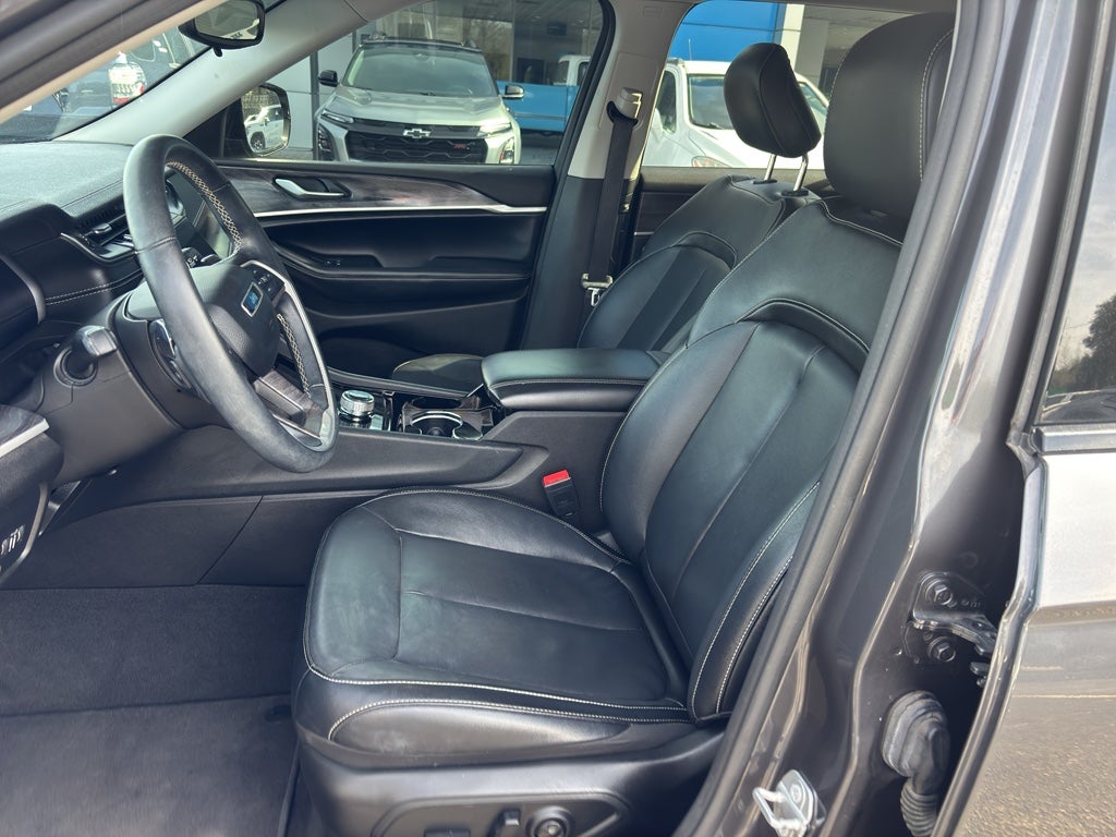 2022 Jeep Grand Cherokee L Limited 4x2