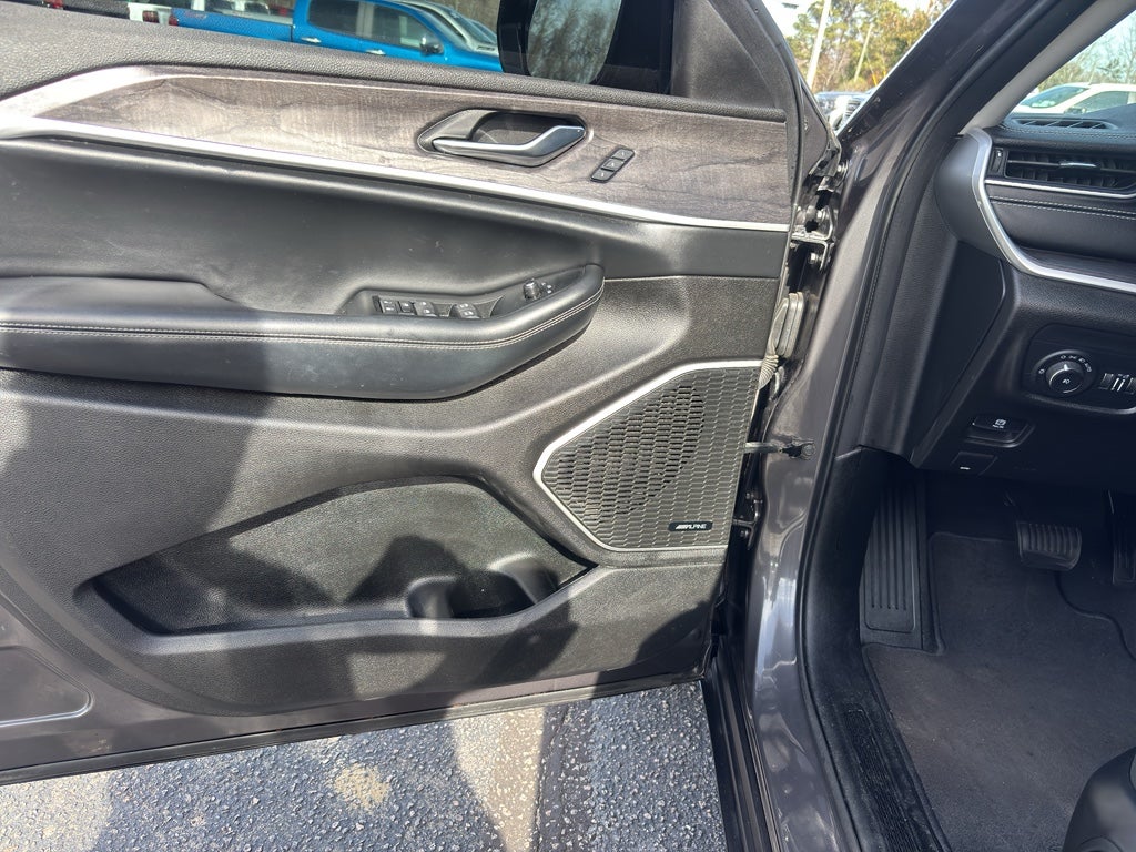 2022 Jeep Grand Cherokee L Limited 4x2