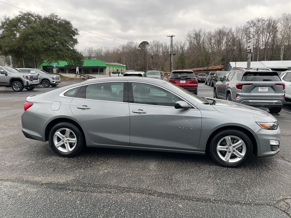Used 2024 Chevrolet Malibu 1LT with VIN 1G1ZD5STXRF225061 for sale in Manning, SC