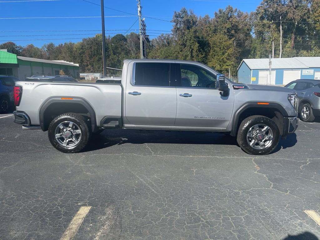 2026 GMC Sierra 2500 HD SLT