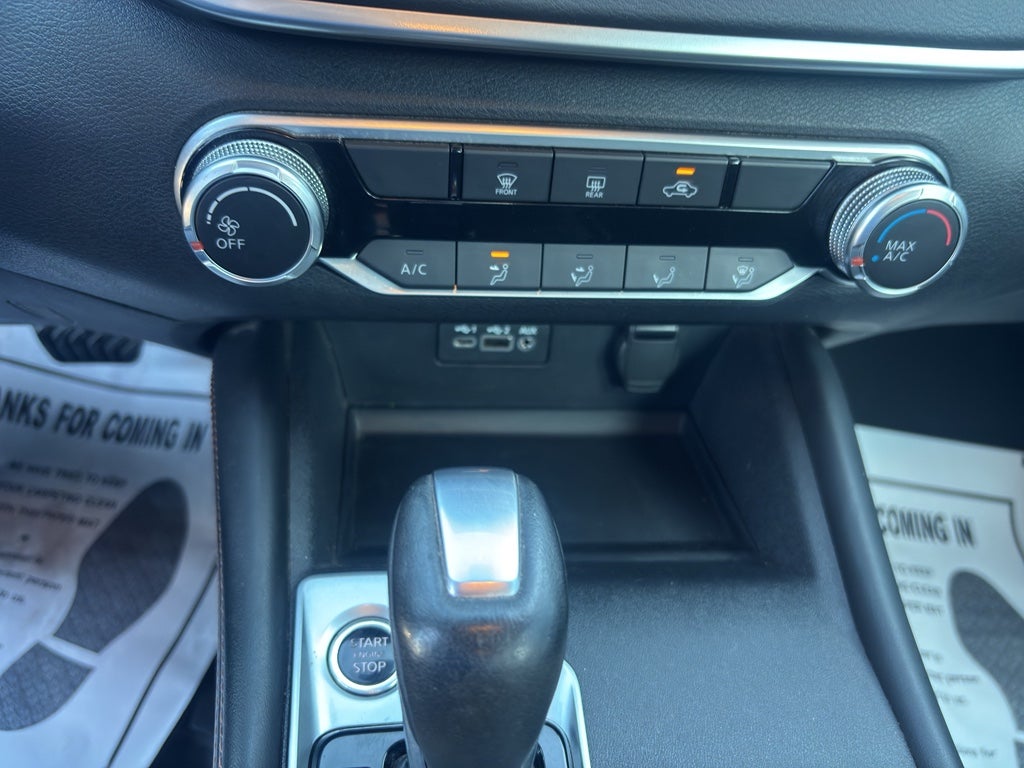 2022 Nissan Altima SR Intelligent AWD