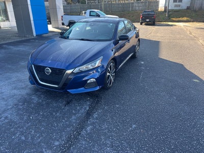 2022 Nissan Altima SR Intelligent AWD