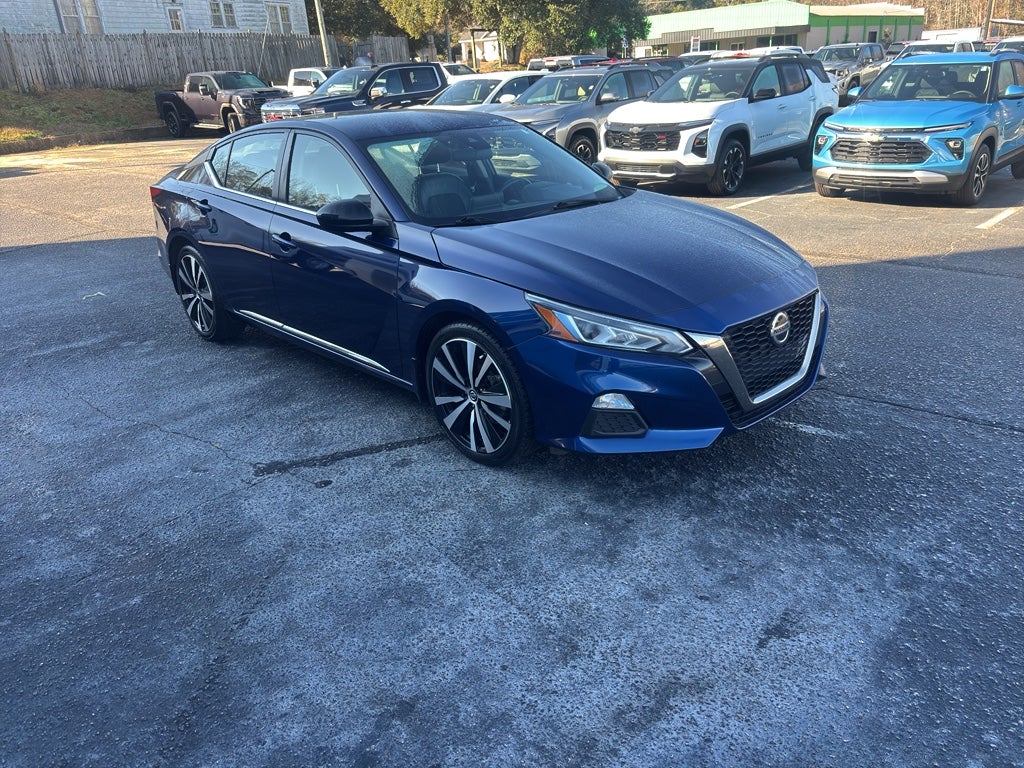2022 Nissan Altima SR Intelligent AWD