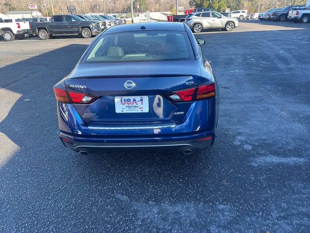 2022 Nissan Altima SR Intelligent AWD