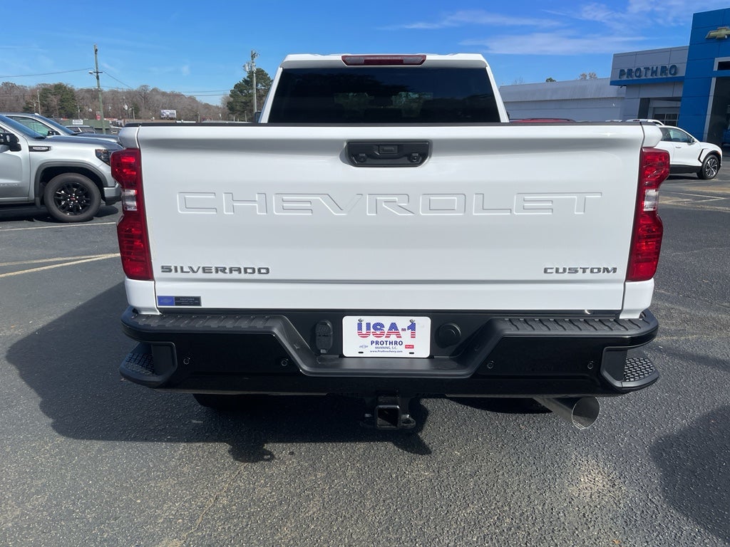 2026 Chevrolet Silverado 2500 HD Custom