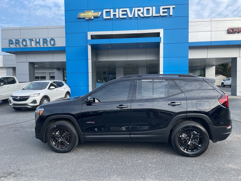 2023 GMC Terrain AT4