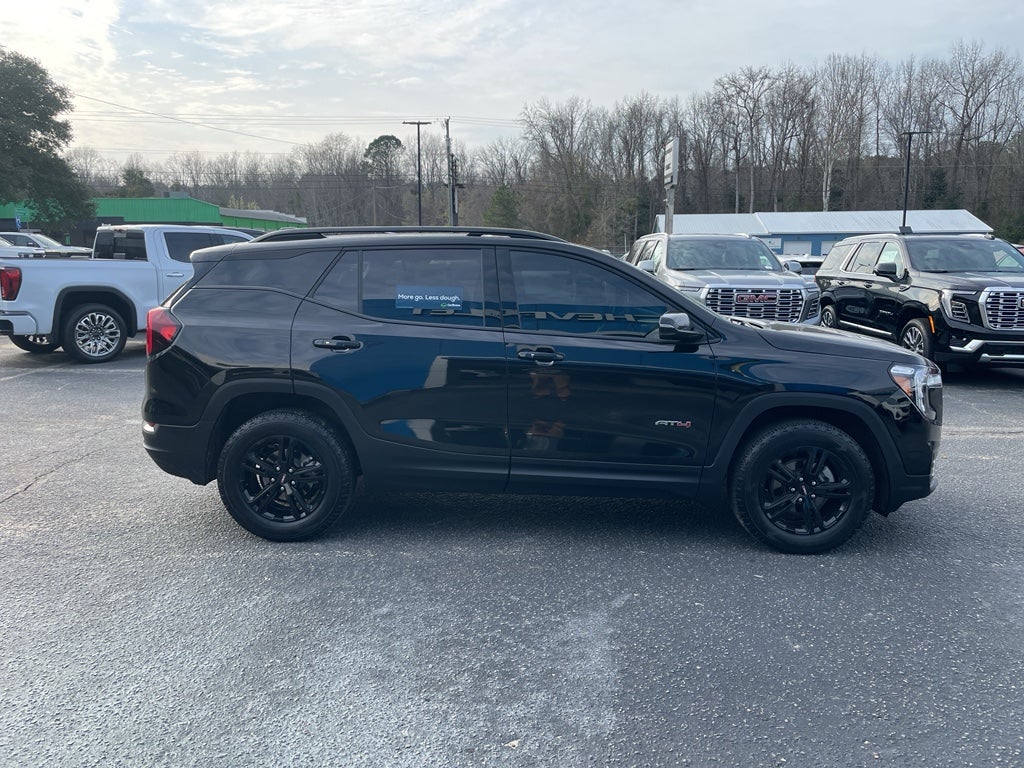 2023 GMC Terrain AT4