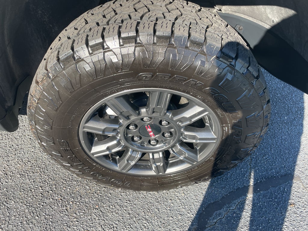 2024 GMC Sierra 1500 AT4X