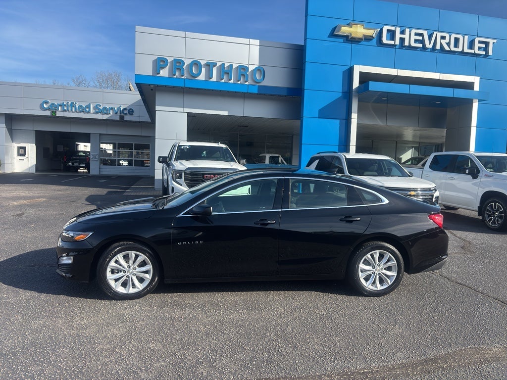 2025 Chevrolet Malibu 1LT's photo