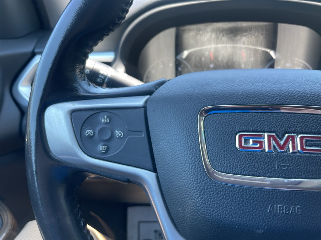 2020 GMC Acadia SLE