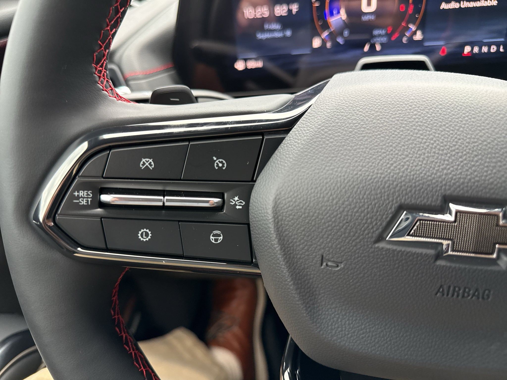 2027 Chevrolet Traverse RS
