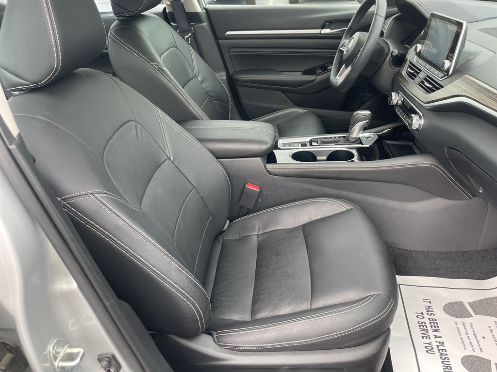 2021 Nissan Altima SL FWD