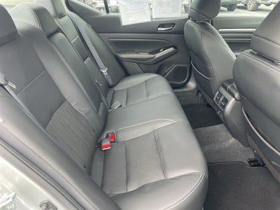 2021 Nissan Altima SL FWD