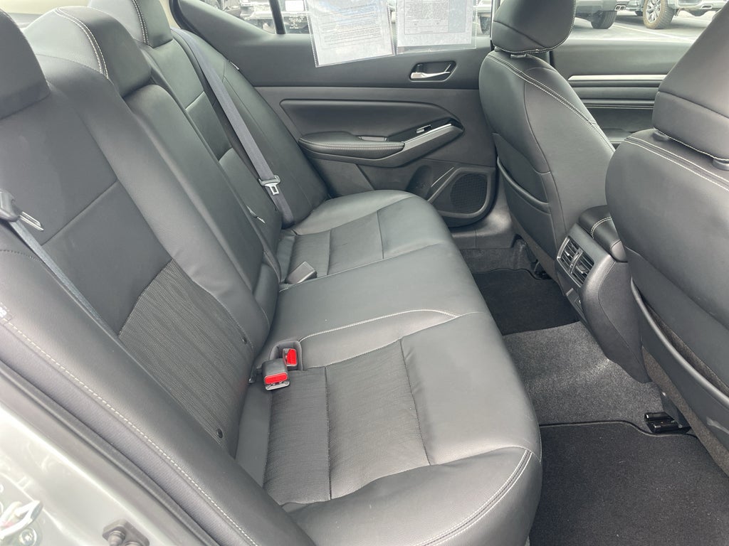 2021 Nissan Altima SL FWD