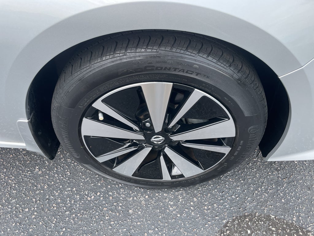 2021 Nissan Altima SL FWD