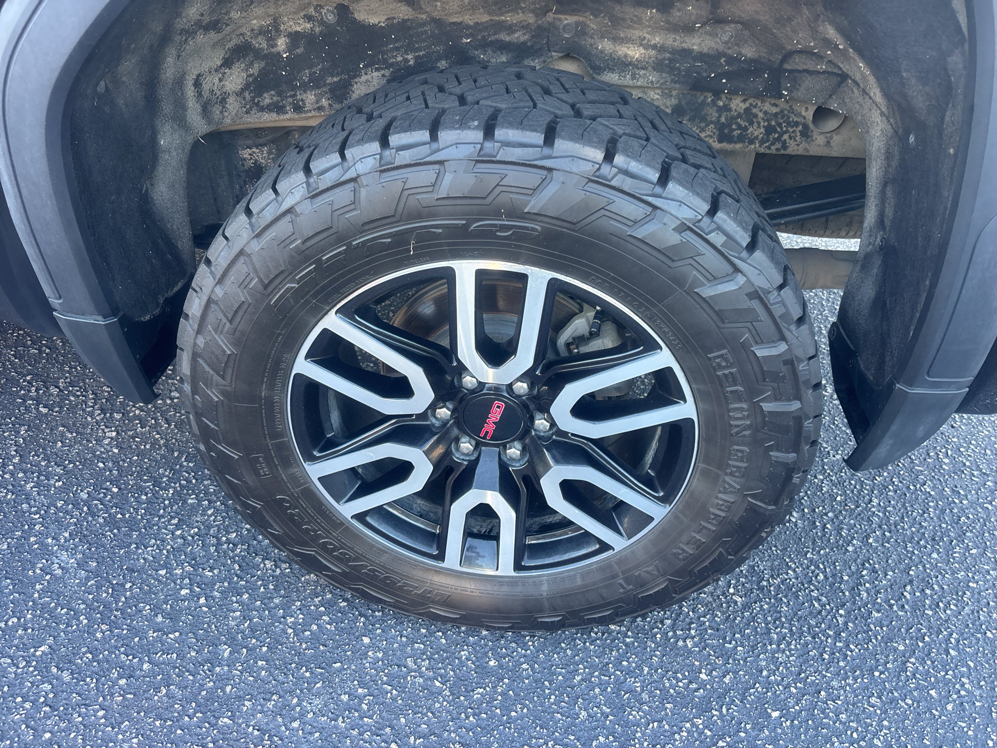2024 GMC Sierra 1500 AT4